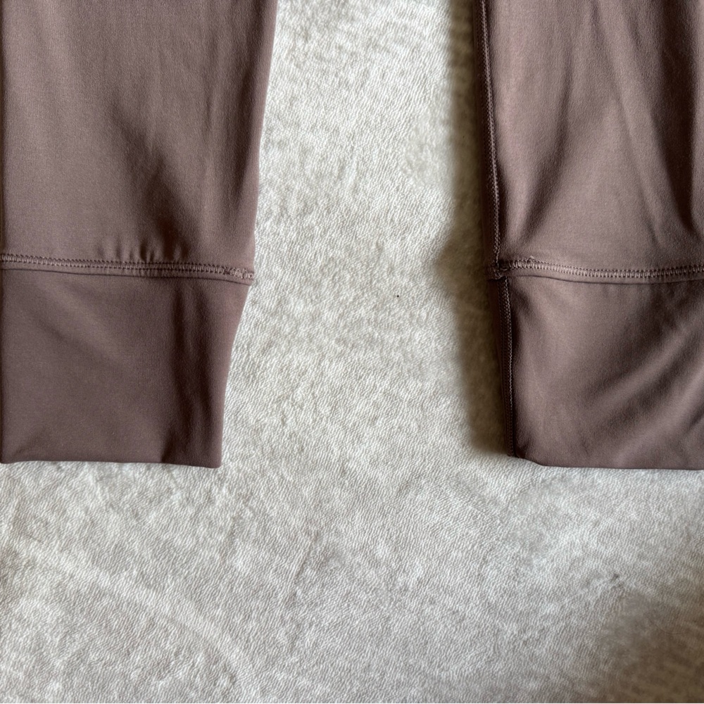 Vuori Daily Form Leggings Huckleberry XS - Picture 5 of 13
